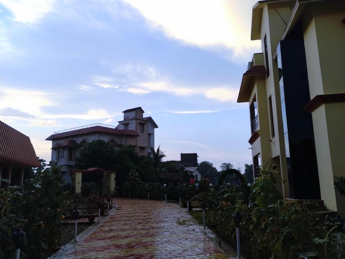 Mayabon Resort Bolpur Шантиникетан Экстерьер фото